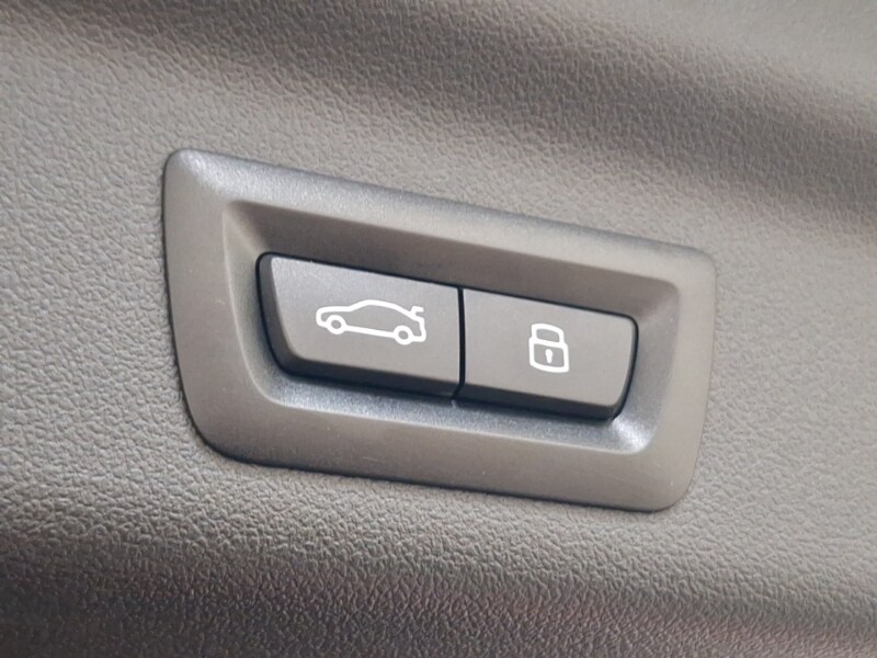 Used BMW iX1 2023 for sale - 77762030: Photo 12