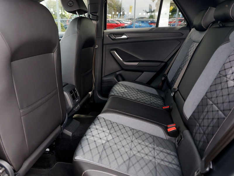 Used Volkswagen T-Roc 2024 for sale - 76540566: Photo 6