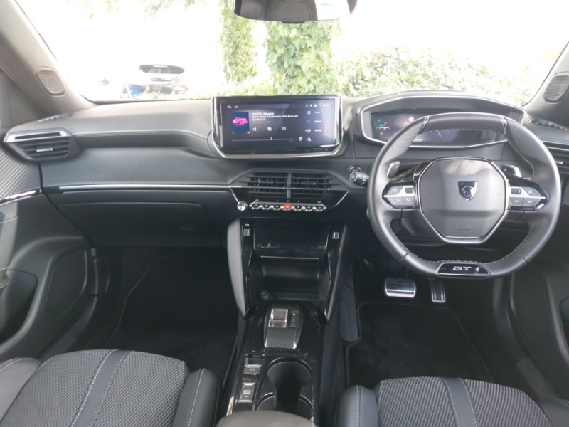 Used Peugeot 2008 2024 for sale - 76583883: Photo 2