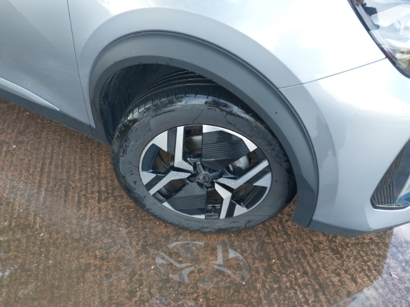 Used Peugeot 2008 2024 for sale - 76583883: Photo 9