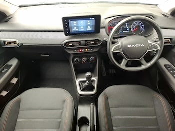 Used Dacia Sandero Stepway 2024 for sale - 79460849: Photo