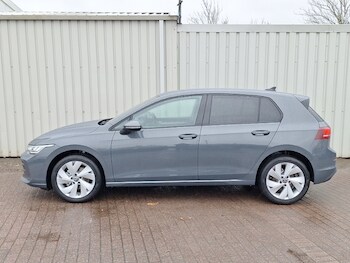 Used Volkswagen Golf 2025 for sale - 76451611: Photo