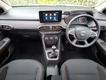 Used Dacia Sandero Stepway 2022 for sale - 78952342: Photo