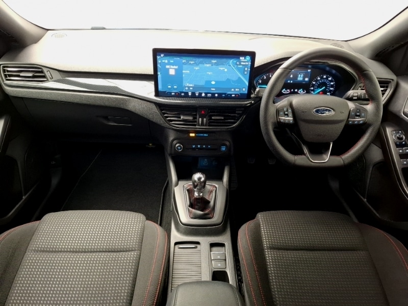 Used Ford Focus 2023 for sale - 77353103: Photo 2