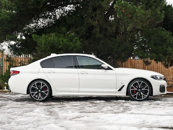 Used BMW 5 Series 2022 for sale - 77155143: Photo