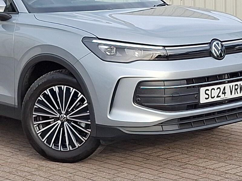 Used Volkswagen Tiguan 2024 for sale - 77449082: Photo 9