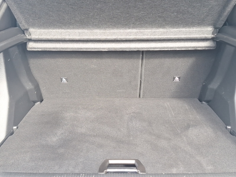 Used Peugeot 2008 2024 for sale - 76404092: Photo 8