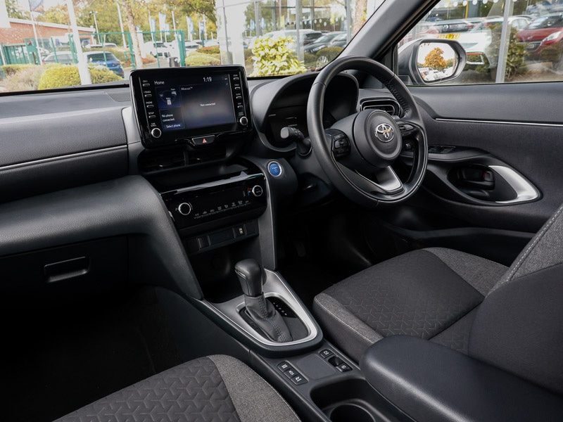 Used Toyota Yaris Cross 2022 for sale - 77126856: Photo 10