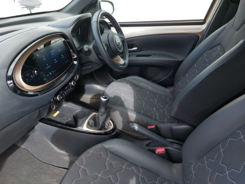 Used Toyota Aygo X 2023 for sale - 76683320: Photo 5