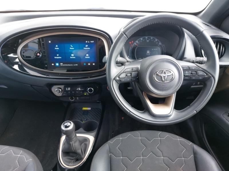 Used Toyota Aygo X 2023 for sale - 76683320: Photo 7
