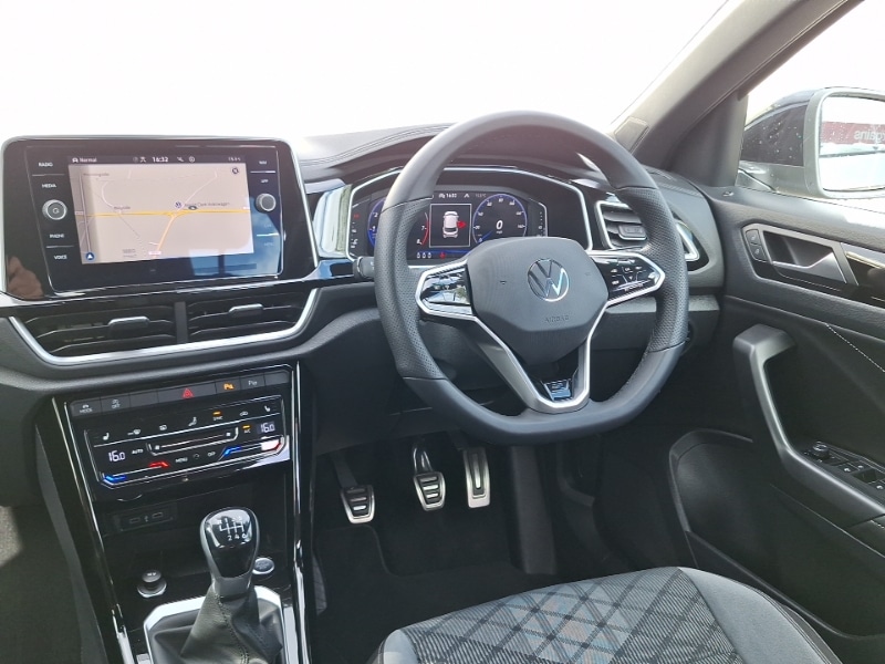 Used Volkswagen T-Roc 2022 for sale - 76720850: Photo 10