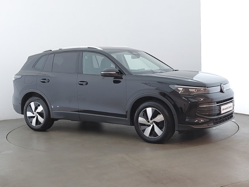 Used Volkswagen Tiguan 2024 for sale - 76366031: Photo 12
