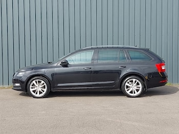 Used Skoda Octavia 2020 for sale - 78055066: Photo
