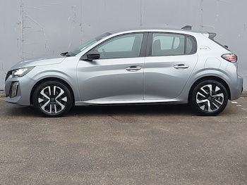 Used Peugeot 208 2025 for sale - 78683707: Photo