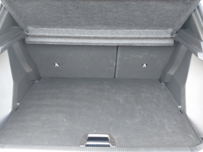 Used Peugeot 2008 2024 for sale - 76511417: Photo 8