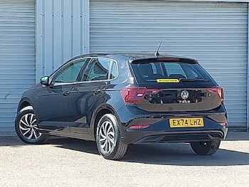 Used Volkswagen Polo 2024 for sale - 75557709: Photo