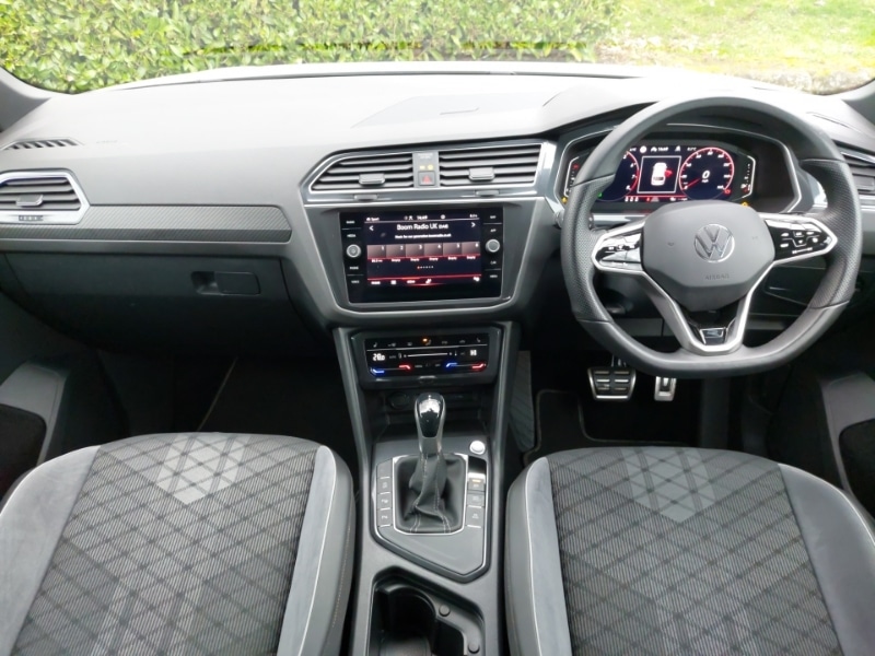 Used Volkswagen Tiguan 2023 for sale - 77777932: Photo 2