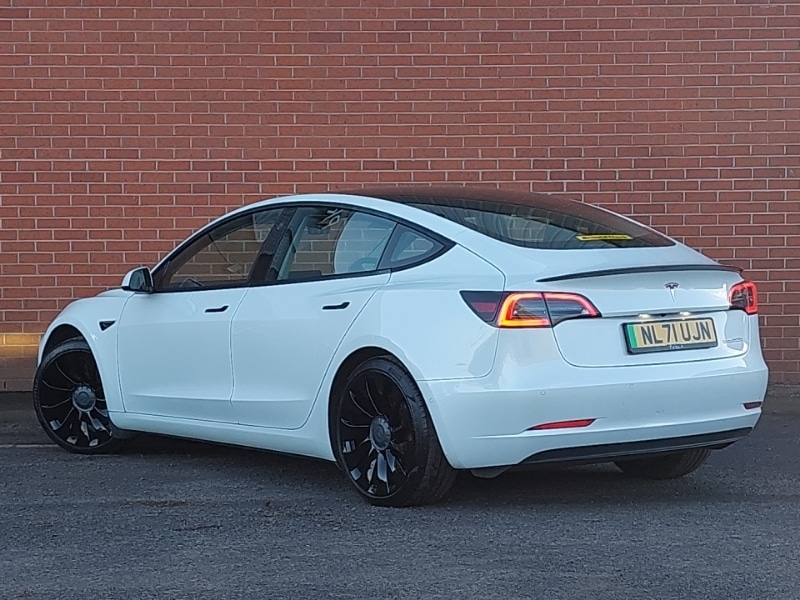 Used Tesla Model 3 2021 for sale - 76578870: Photo 3