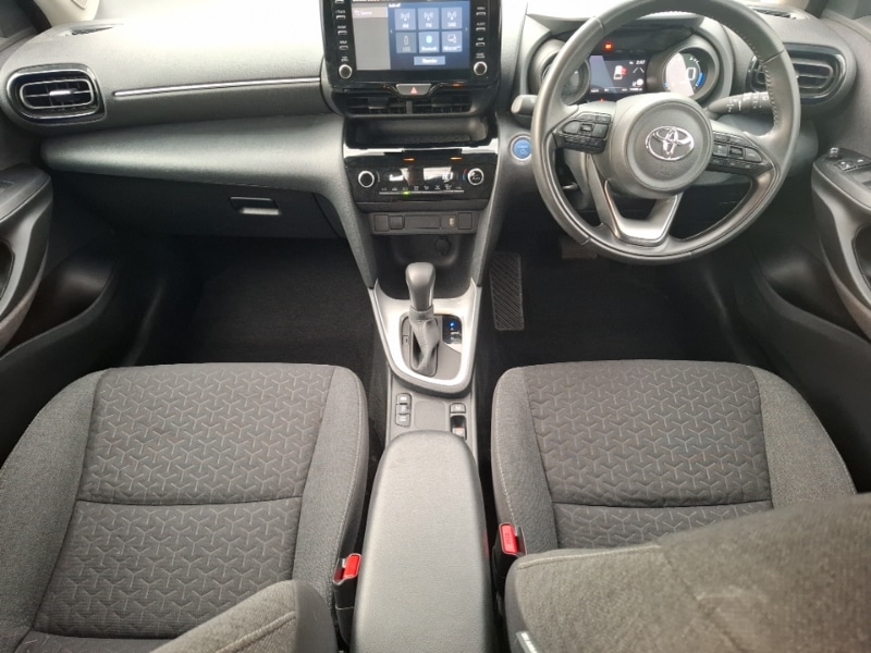 Used Toyota Yaris Cross 2023 for sale - 77597327: Photo 2