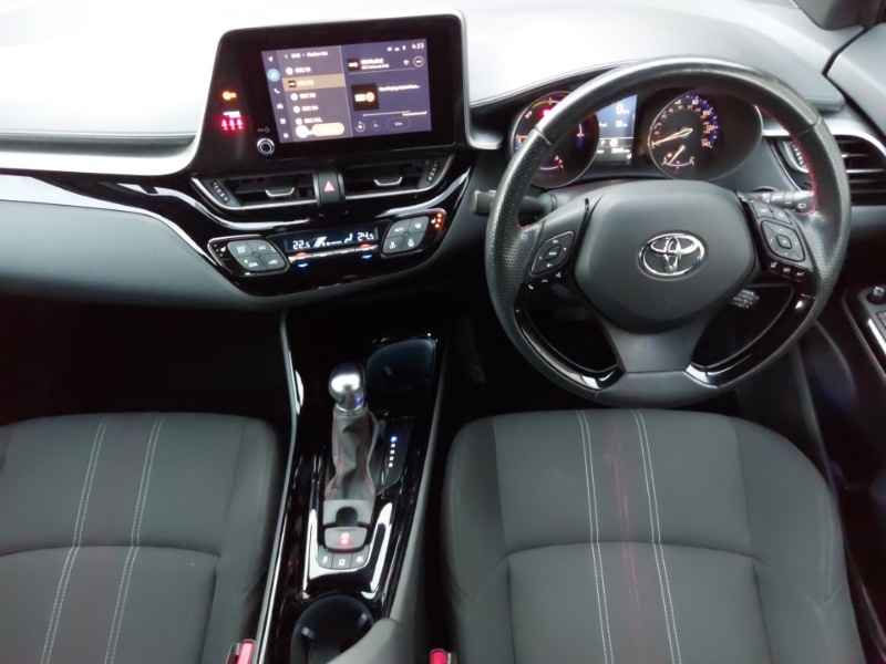 Used Toyota C-HR 2022 for sale - 77406020: Photo 2