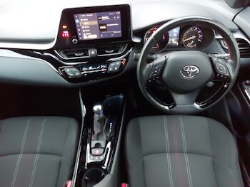 Used Toyota C-HR 2022 for sale - 77406020: Photo