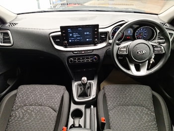 Used Kia XCeed 2020 for sale - 76548400: Photo