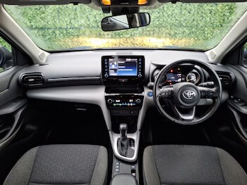 Used Toyota Yaris Cross 2022 for sale - 77478474: Photo