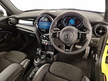 Used MINI Convertible 2023 for sale - 78093324: Photo