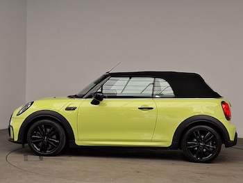 Used MINI Convertible 2023 for sale - 78093324: Photo