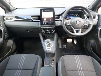 Used Renault Captur 2023 for sale - 78595822: Photo