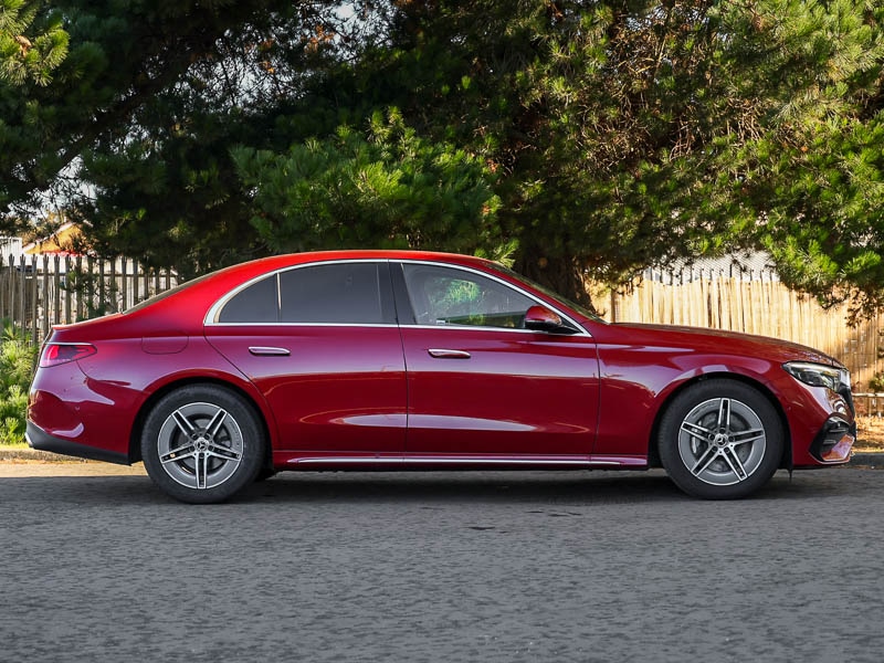 Used Mercedes-Benz E Class 2024 for sale - 76967695: Photo 4