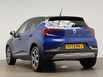 Used Renault Captur 2022 for sale - 75737848: Photo