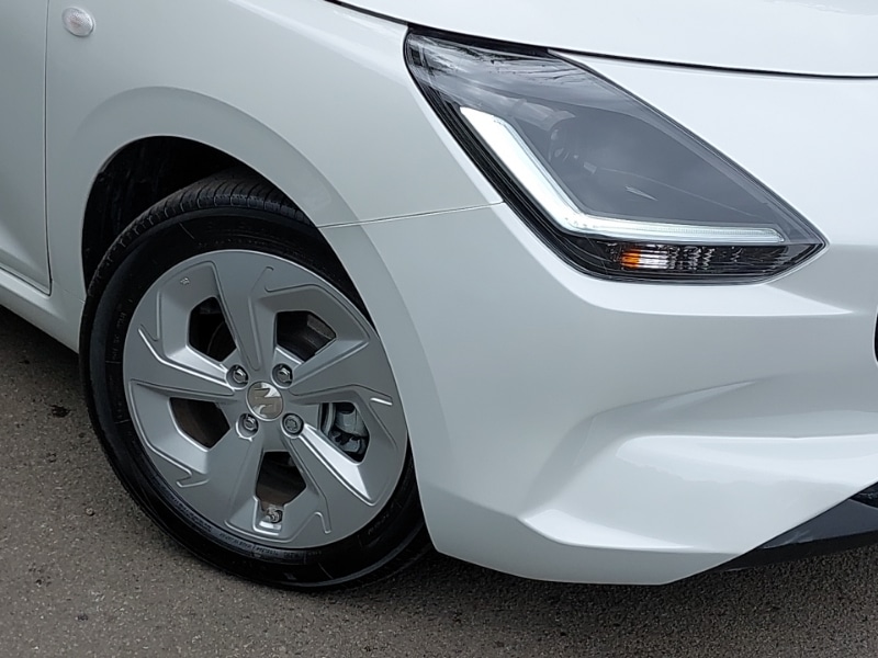 Used Suzuki Swift 2024 for sale - 76567593: Photo 9