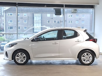 Used Mazda Mazda2 HYBRID 2024 for sale - 78972534: Photo