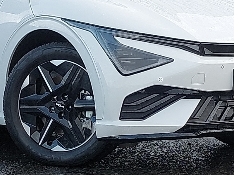 Used Kia EV6 2025 for sale - 77020795: Photo 9