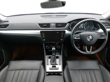 Used Skoda Superb 2020 for sale - 77269989: Photo