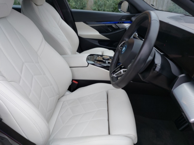 Used BMW i5 2023 for sale - 78103662: Photo 11