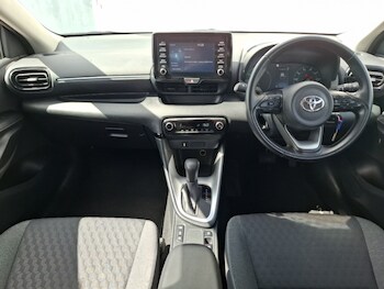 Used Toyota Yaris 2022 for sale - 75476843: Photo