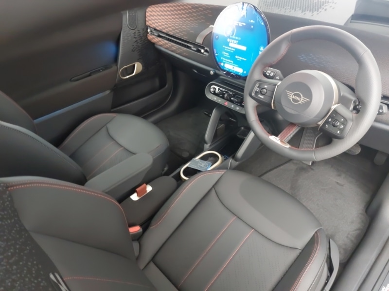 Used MINI Cooper 2025 for sale - 77299036: Photo 4