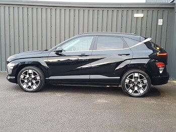 Used Hyundai KONA 2024 for sale - 77325610: Photo