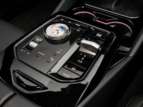 Used BMW i5 2025 for sale - 76237650: Photo 10