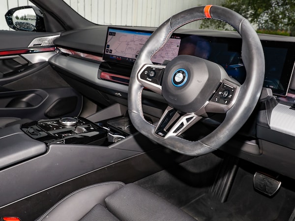 Used BMW i5 2025 for sale - 76237650: Photo 6