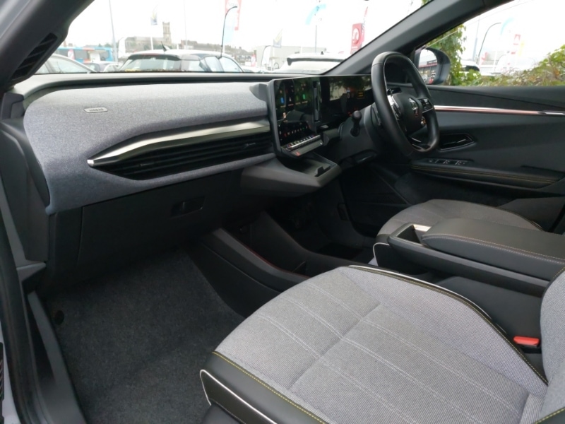 Used Renault Megane E Tech 2023 for sale - 77046807: Photo 5