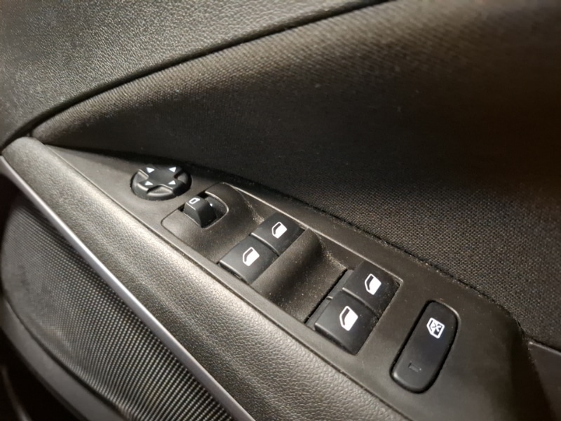 Used Vauxhall Crossland 2022 for sale - 77068419: Photo 12