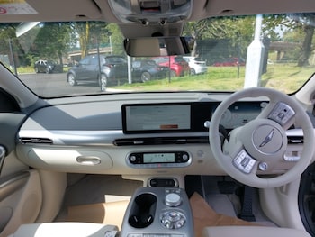 Used Genesis GV60 2025 for sale - 75587886: Photo