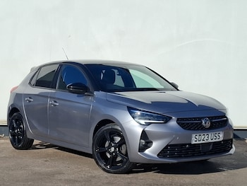Vauxhall - Corsa