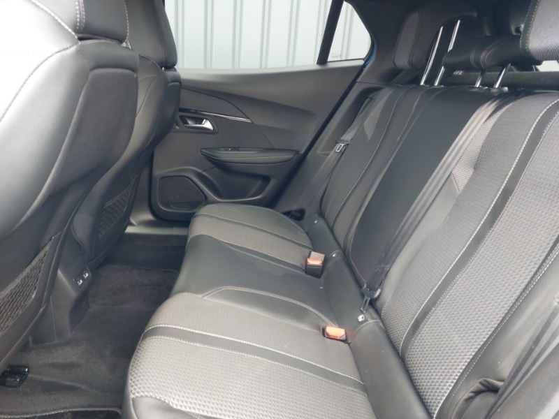 Used Peugeot 2008 2023 for sale - 77992179: Photo 6