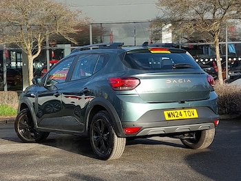 Used Dacia Sandero Stepway 2024 for sale - 77365921: Photo