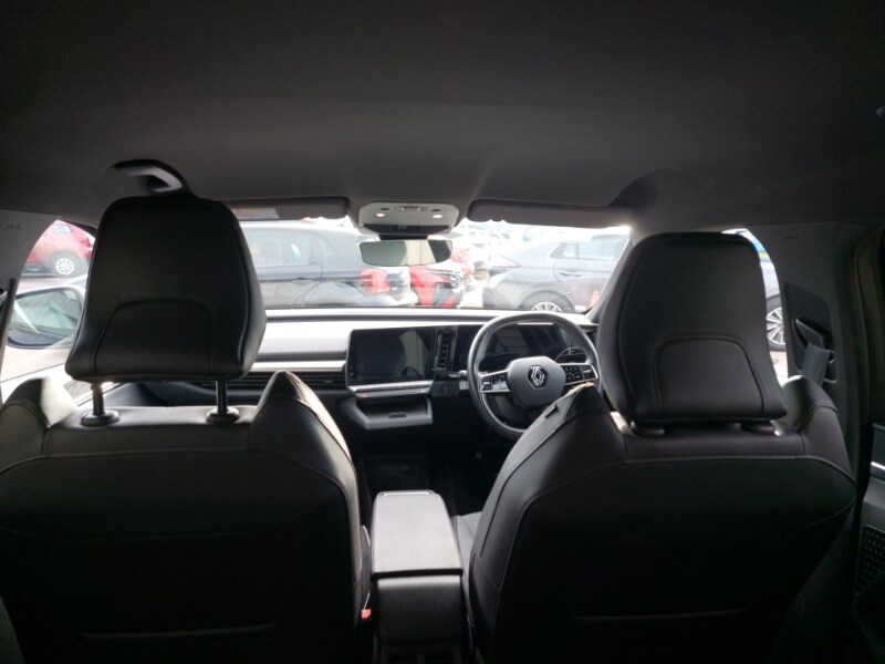 Used Renault Megane E Tech 2023 for sale - 76737485: Photo 12