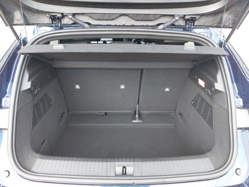 Used Renault Megane E Tech 2023 for sale - 76737485: Photo 8